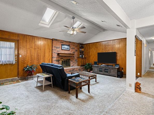 4505  Deer Lodge Court , Arlington Texas 76017