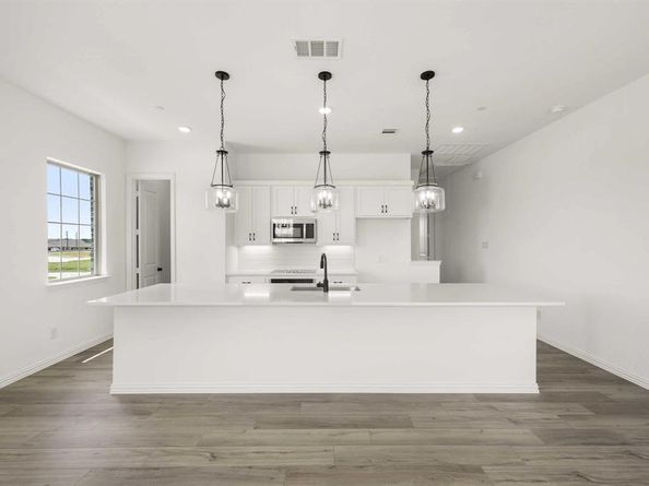 632  Big Bend  , Mansfield Texas 76063