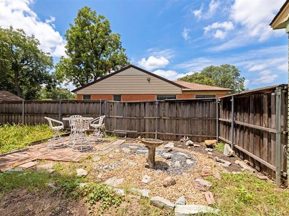10382  Newcombe Drive , Dallas Texas 75228