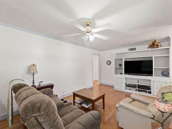10382  Newcombe Drive , Dallas Texas 75228