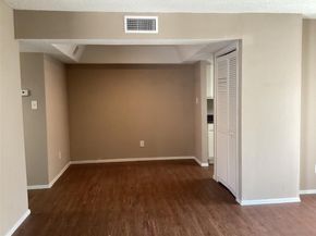 7431  Holly Hill Drive  105, Dallas Texas 75231