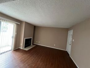7431  Holly Hill Drive  105, Dallas Texas 75231