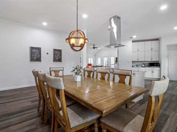 17708  Hillcrest Road , Dallas Texas 75252