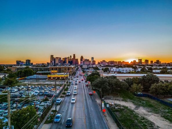 1717  Annex Avenue  102, Dallas Texas 75204