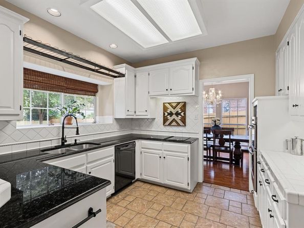 3826  Shady Meadow Drive , Grapevine Texas 76051