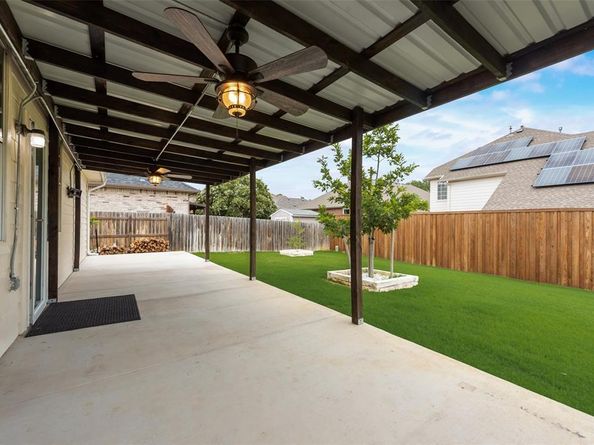 4521  Indian Paint Way , Denton Texas 76208