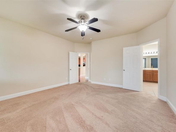 4521  Indian Paint Way , Denton Texas 76208