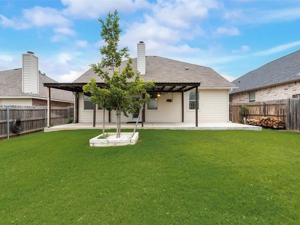 4521  Indian Paint Way , Denton Texas 76208