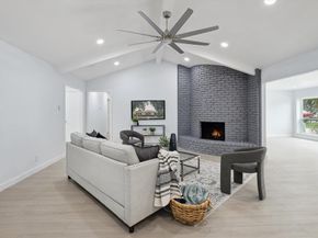 2204  Winewood Lane , Arlington Texas 76013