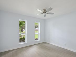 2204  Winewood Lane , Arlington Texas 76013