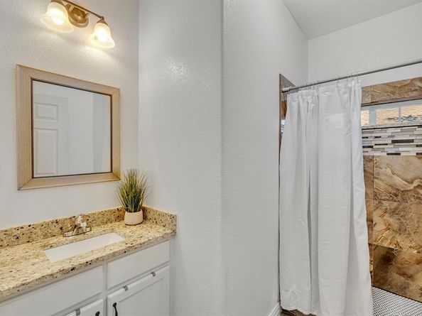 925 S Brighton Avenue , Dallas Texas 75208