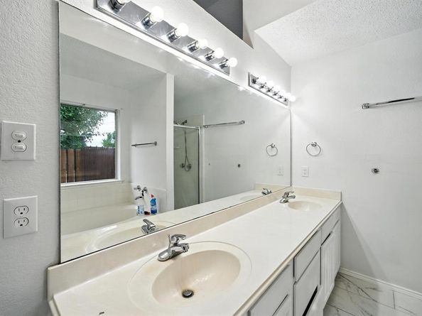 5601  Fairway Circle , Haltom City Texas 76117