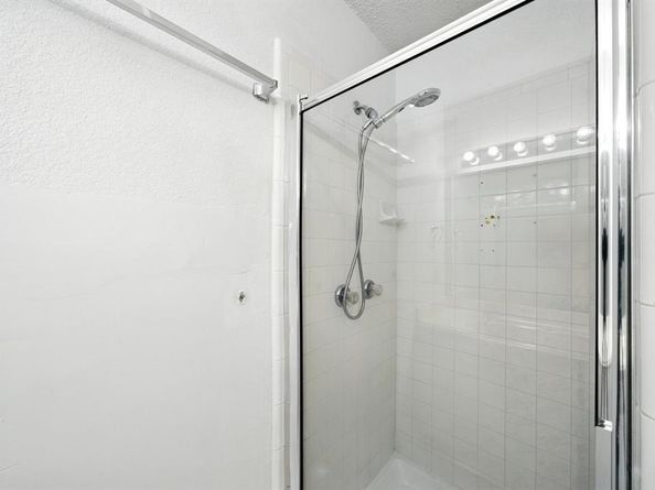 5601  Fairway Circle , Haltom City Texas 76117