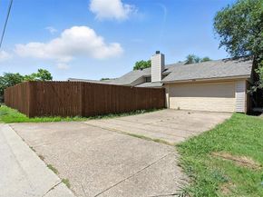 704  Timberbend Trail , Allen Texas 75002