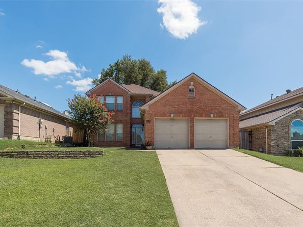 1129  Secretariat Drive , Grand Prairie Texas 75052