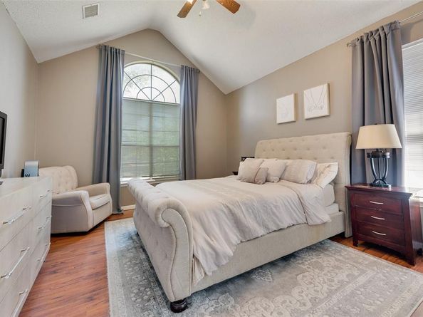 1129  Secretariat Drive , Grand Prairie Texas 75052