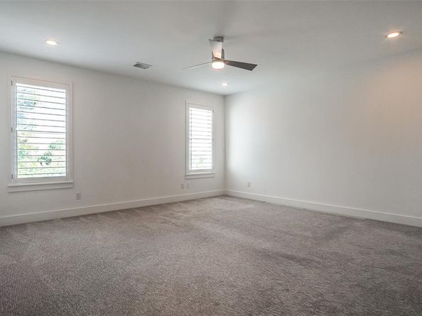 2216  Scenic Bluff Drive , Fort Worth Texas 76111