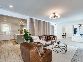 2617  Beechmont Drive 