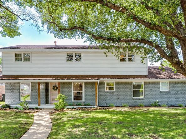 2617  Beechmont Drive , Dallas Texas 75228