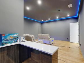 3828  Eaton Drive , Dallas Texas 75220