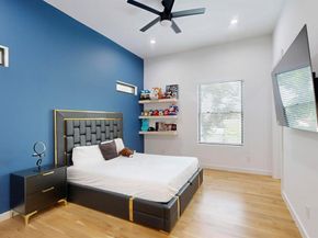 3828  Eaton Drive , Dallas Texas 75220