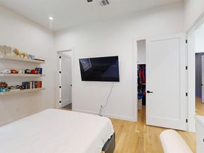 3828  Eaton Drive , Dallas Texas 75220