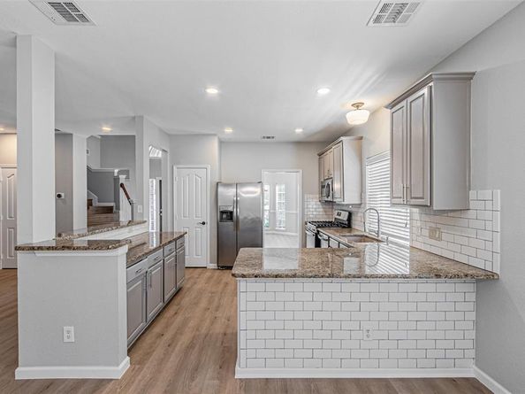 1617  Wood Ridge Court , Corinth Texas 76210