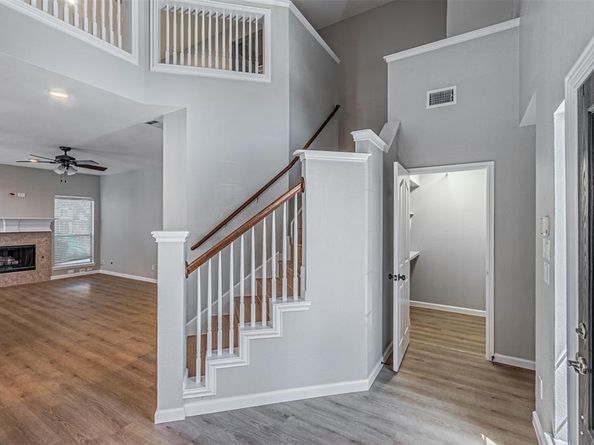 1617  Wood Ridge Court , Corinth Texas 76210