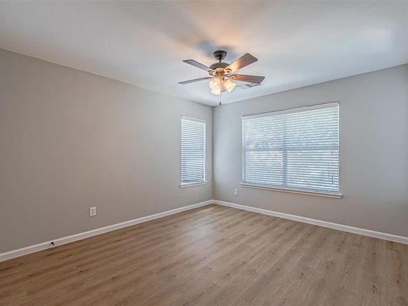 1617  Wood Ridge Court , Corinth Texas 76210