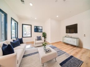 1920  Caddo Street  103, Dallas Texas 75204
