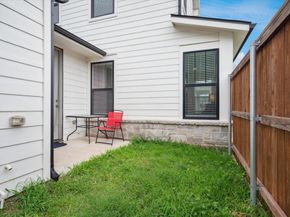1005  Thomas Place , Carrollton Texas 75006