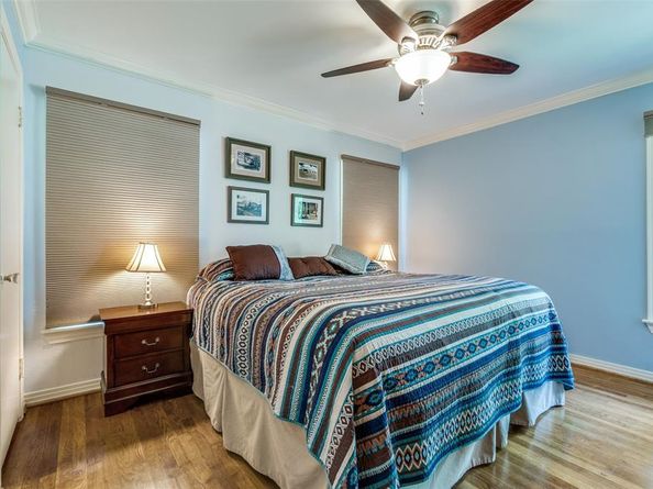 448  Parkhurst Drive , Dallas Texas 75218