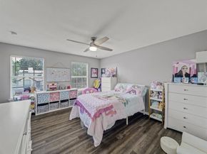 2322  Snowdon Drive , Arlington Texas 76018