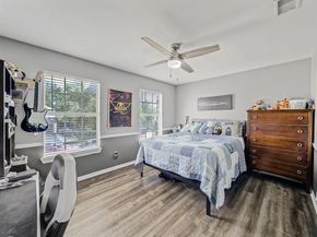 2322  Snowdon Drive , Arlington Texas 76018