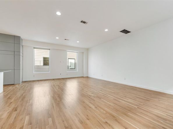 4940  Jack Court , Dallas Texas 75206
