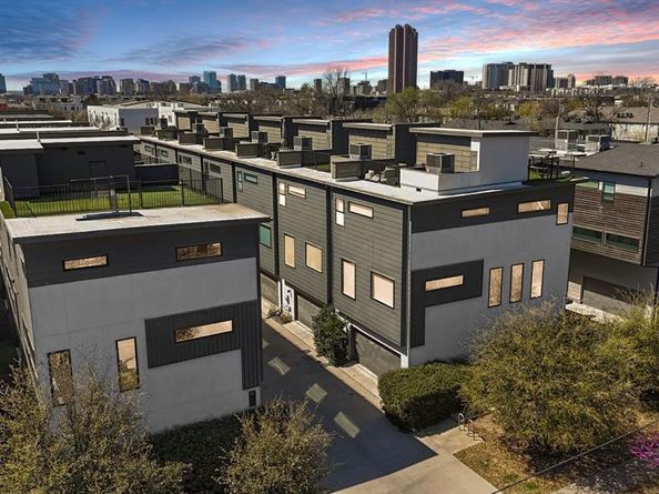 4940  Jack Court , Dallas Texas 75206