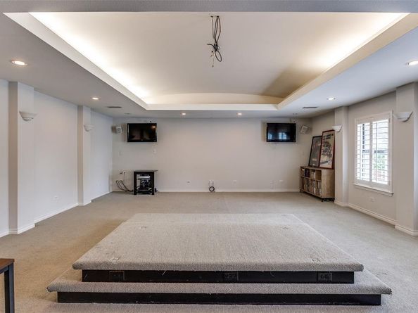 7727  La Avenida Drive , Dallas Texas 75248
