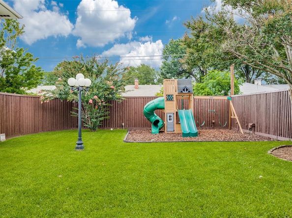 7727  La Avenida Drive , Dallas Texas 75248