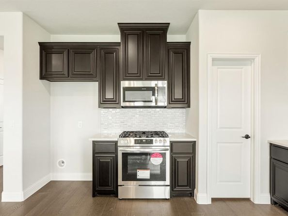 936  Homestead Drive , DeSoto Texas 75115