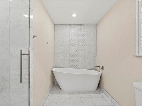 1902  Wiggs Way , Garland Texas 75043