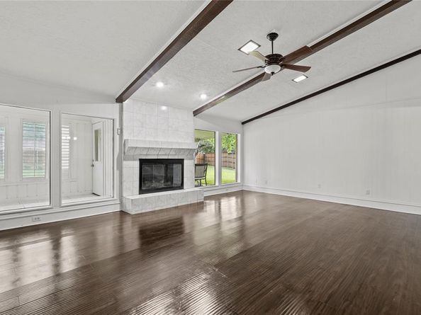 1902  Wiggs Way , Garland Texas 75043