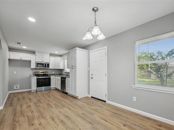 544  Highfall Drive , Dallas Texas 75232