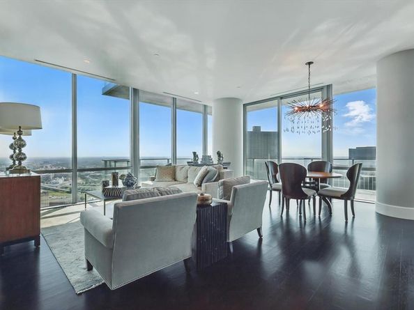 1301  THROCKMORTON Street  2401, Fort Worth Texas 76102