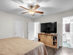 5922  Spring Glen  , Dallas Texas 75232