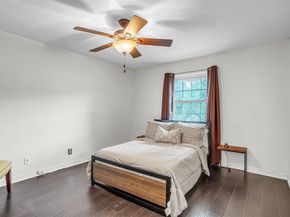 5922  Spring Glen  , Dallas Texas 75232
