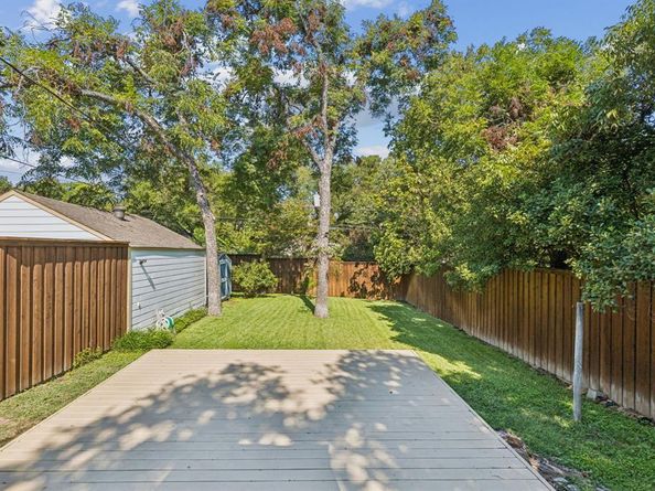 7011  Lindsley Avenue , Dallas Texas 75223
