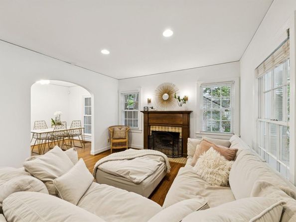 7011  Lindsley Avenue , Dallas Texas 75223