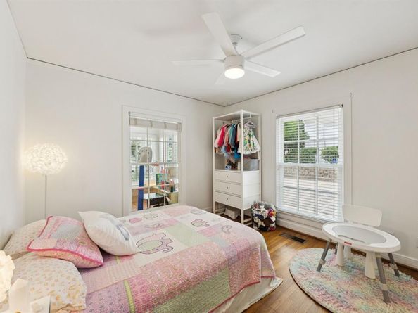 7011  Lindsley Avenue , Dallas Texas 75223