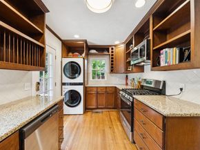 7011  Lindsley Avenue , Dallas Texas 75223