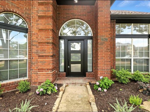 2913  Panorama Drive , Carrollton Texas 75007